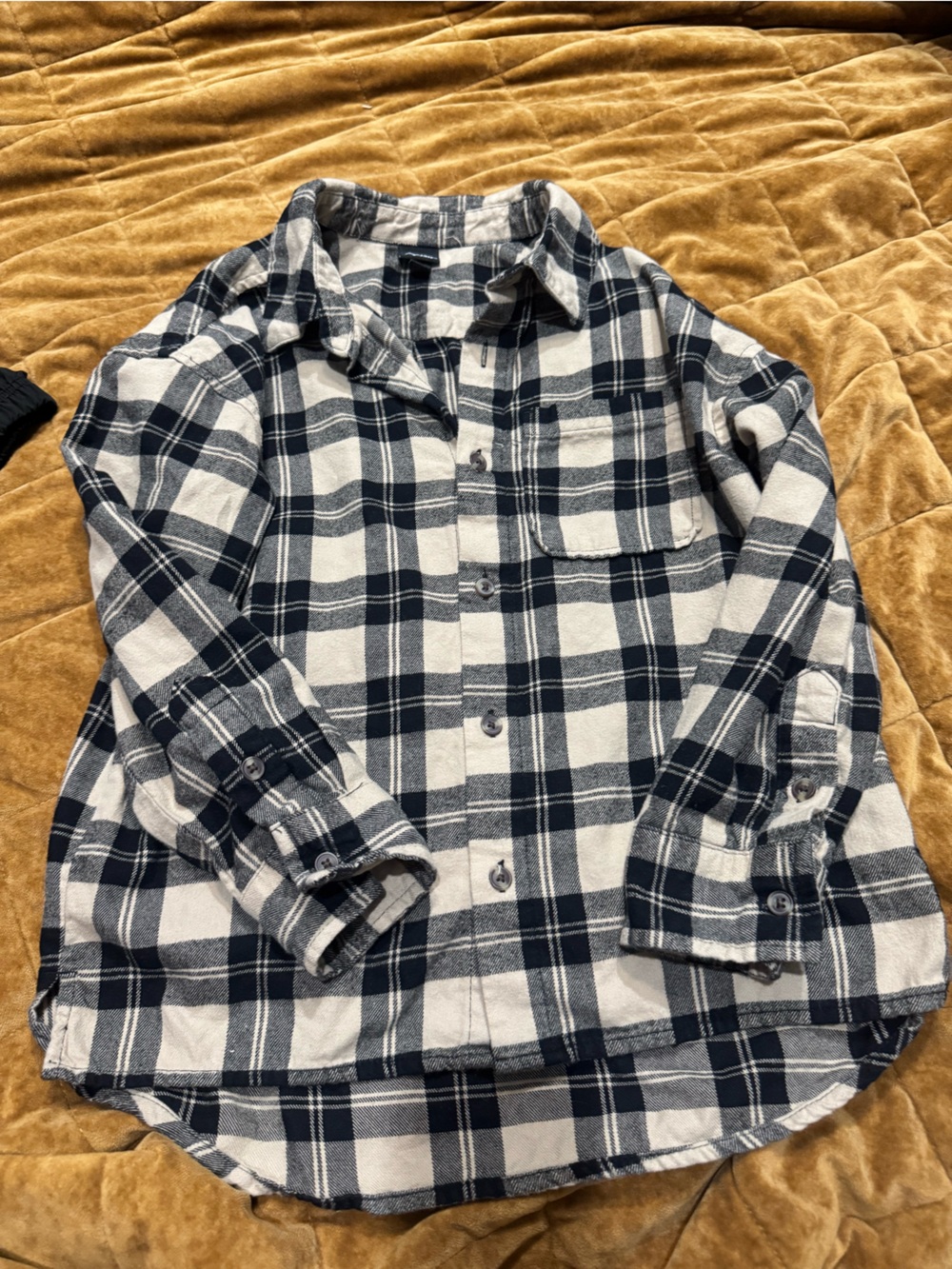 Art Class by Target Kids Black and Tan Plaid Flannel Button-Up Shirt